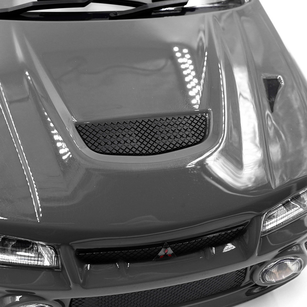 Yeah Racing 1:10 1/10 Mitsubishi Lancer EVO IV Sedan Silver Pre-Painted Pre-Cut Body w/ Rims Set (YABY-0006)
