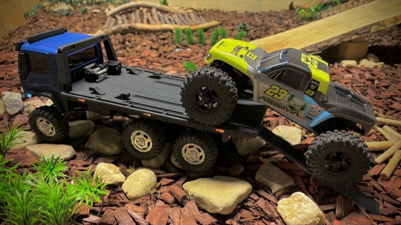 Hobby Plus 1:18 CR-18P "Tow Truck ARKTOS 6x6" Blue RTR (HBP1810431)