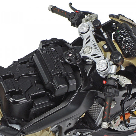 Tamiya Ducati Superleggera V4 ( THC 14140)