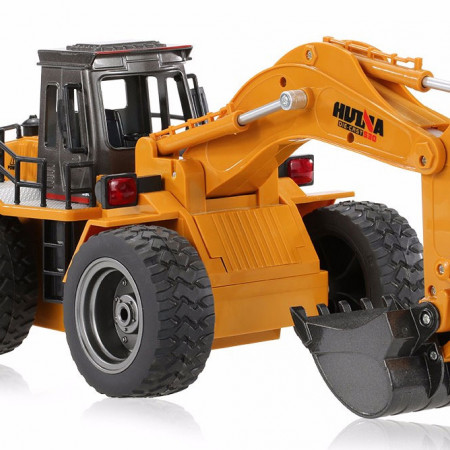 Huina 2.4G 6Ch Rc Excavator W/Die Cast Bucket (CY1530)