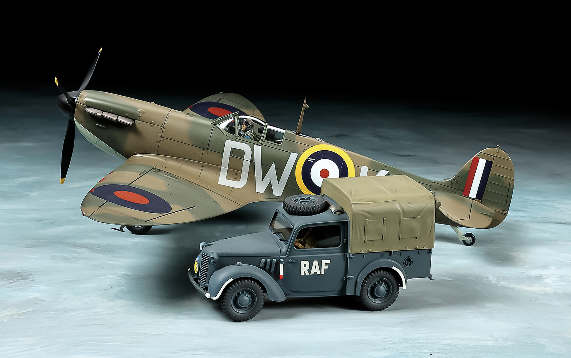 Tamiya 1:48 Supermarine Spitfire MK.I ( THC 25211)