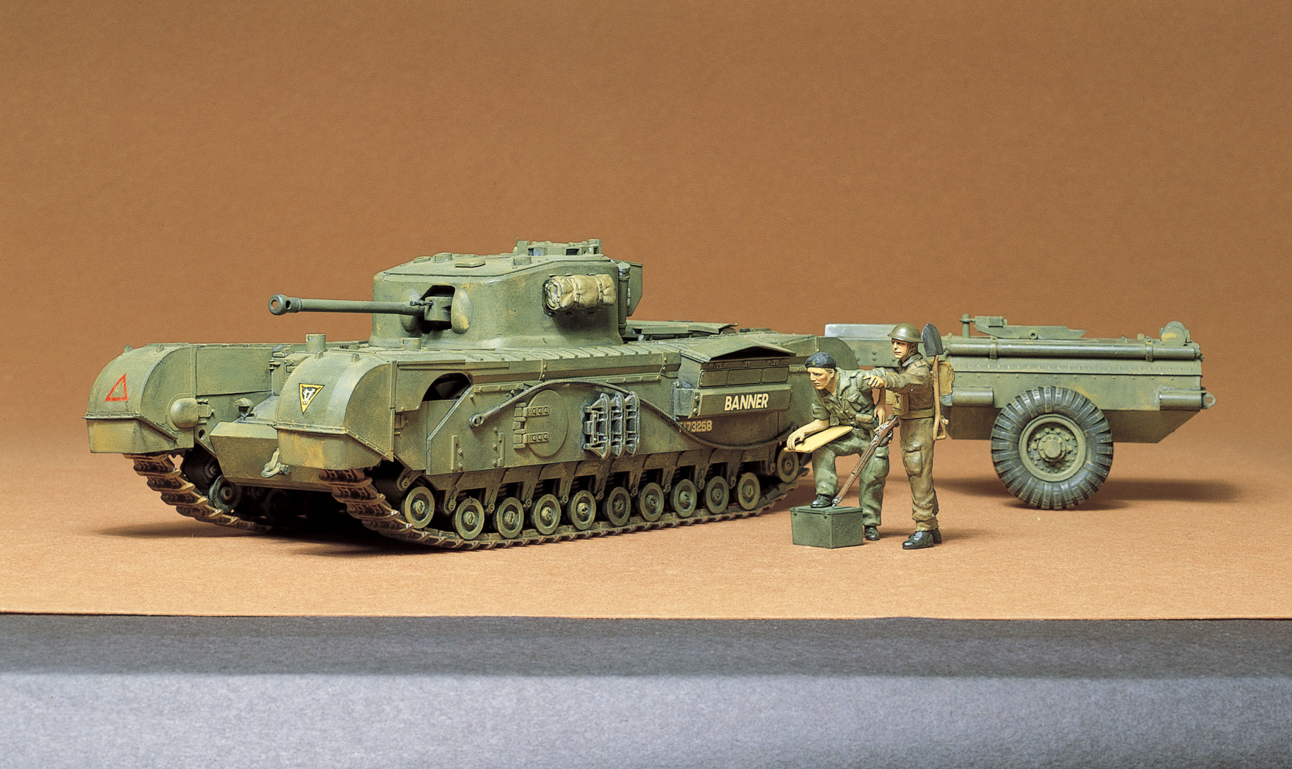 Tamiya 1:35 British Churchill Crocodile ( THC 35100)
