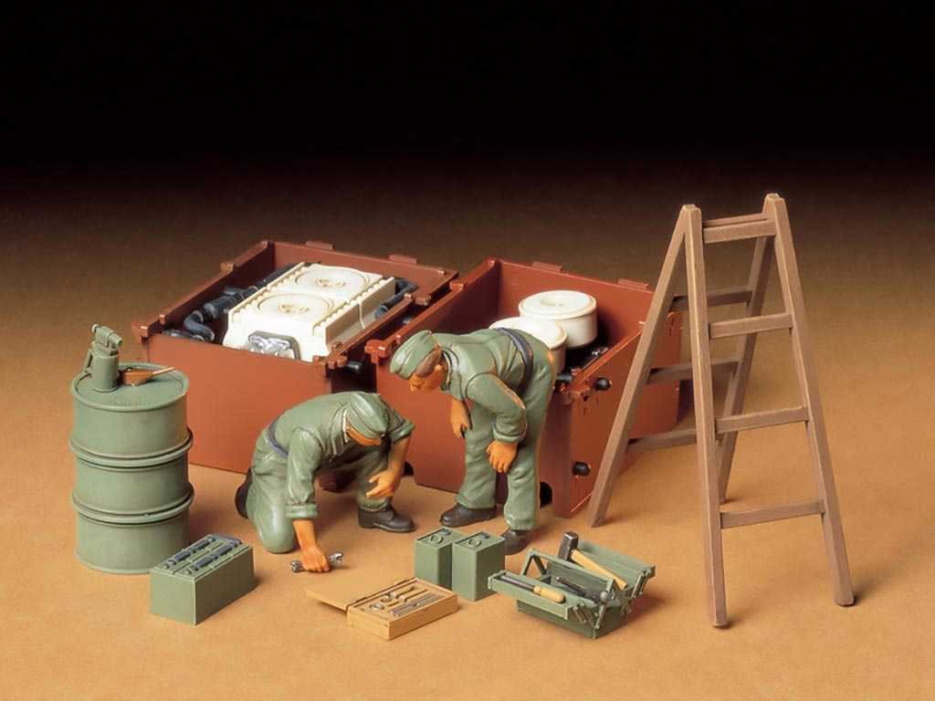 1/35 Tamiya German Engine Maintenance Crew ( THC 35180)