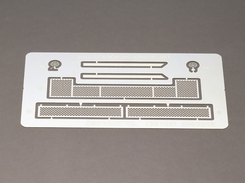 1/35 Tamiya StuG III Photo-Etched Grille ( THC 35199)