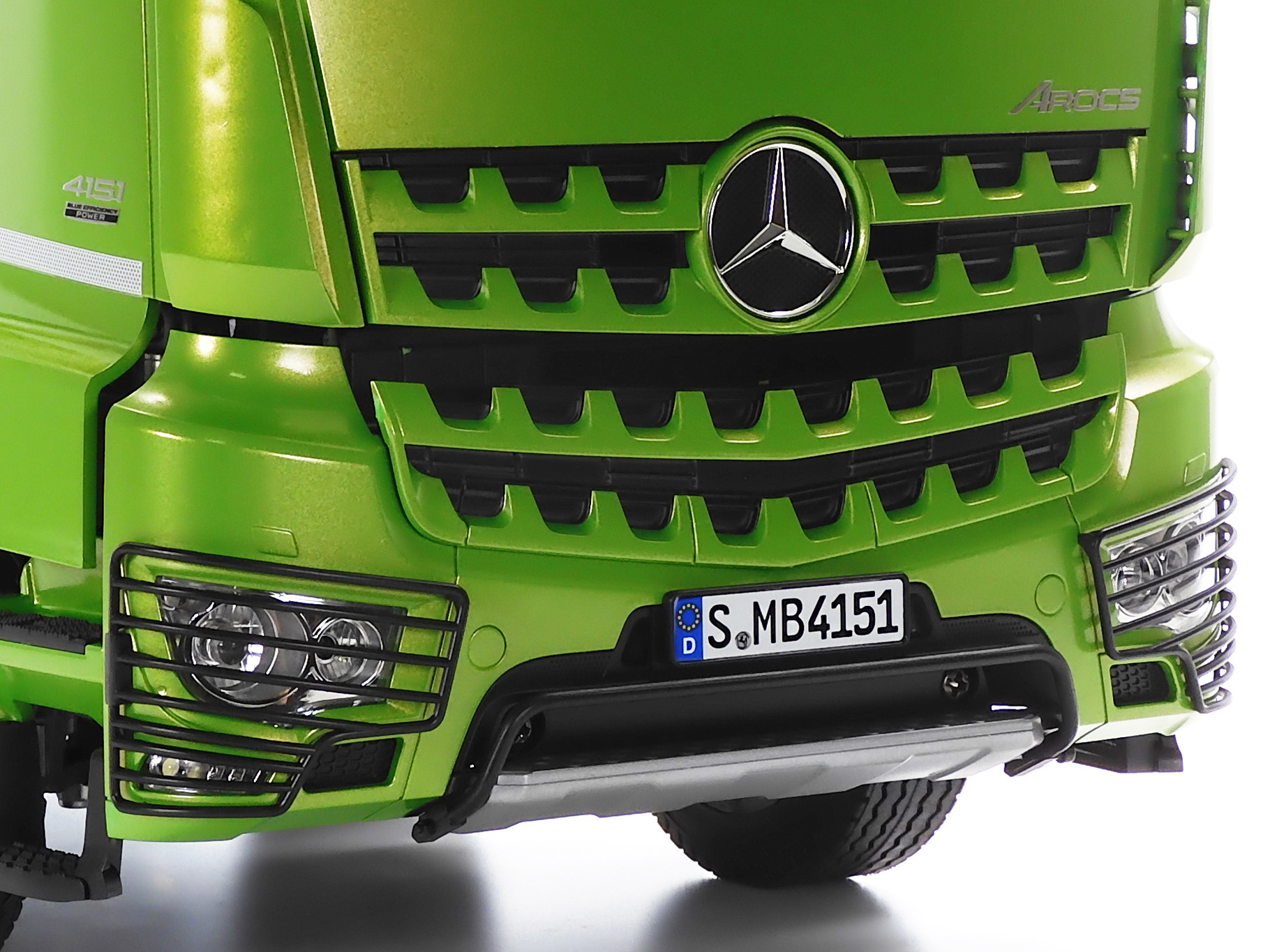 Tamiya Mercedes-Benz Arocs 4151 8x4 Tipper Truck (Candy Green Edition) ( THC 47523)
