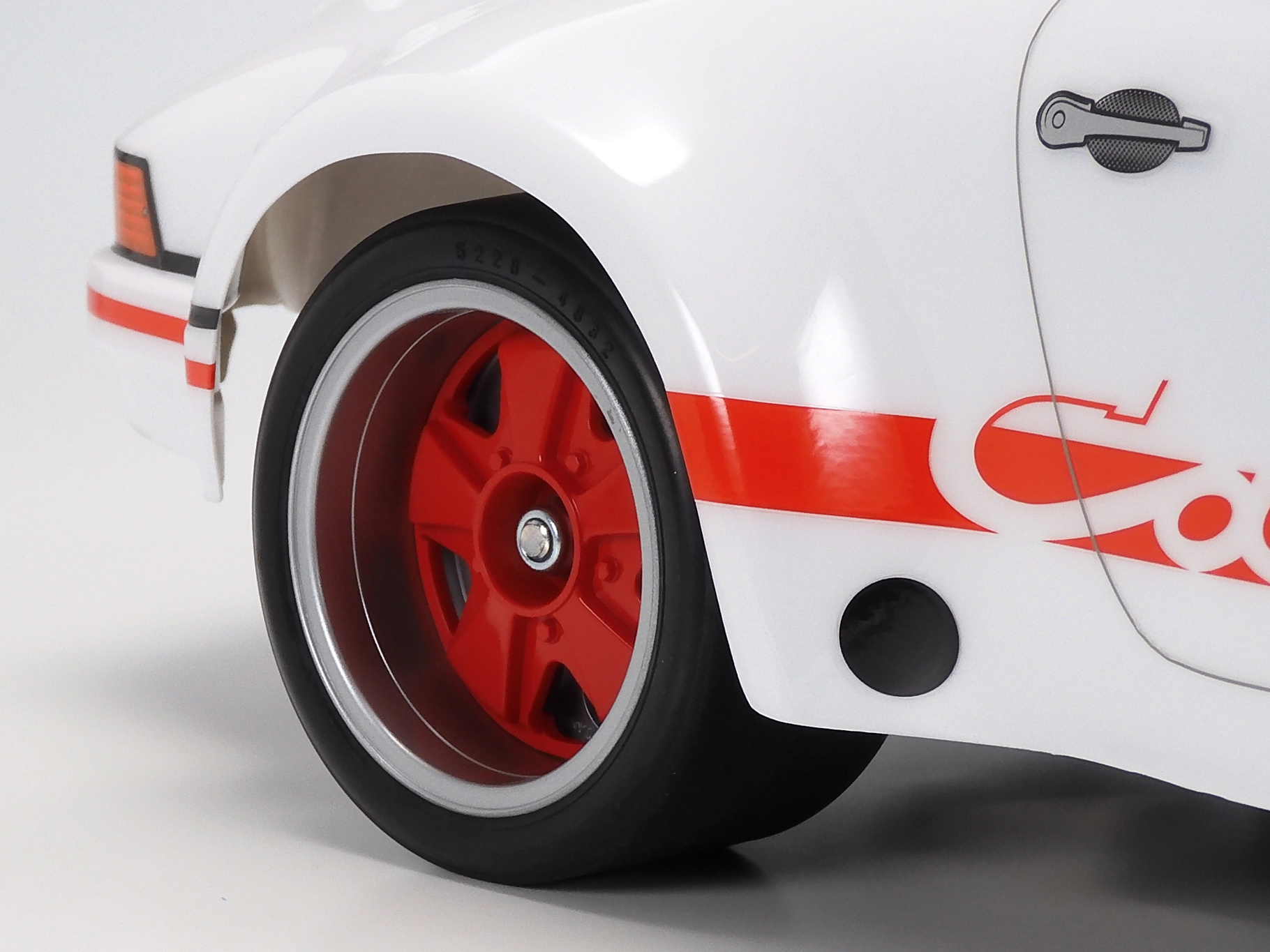 Tamiya Porsche 911 Carrera RSR 2.8 - BT-01 ( THC 58740)