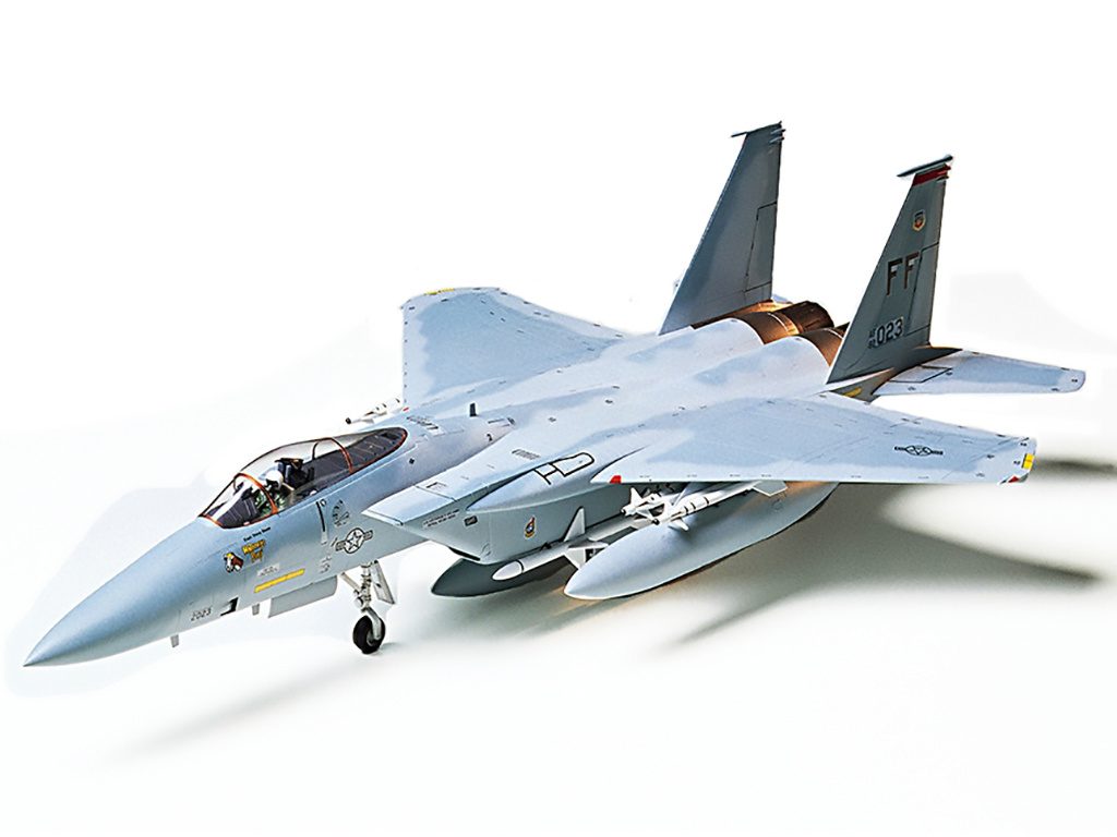 1/48 Tamiya F-15C Eagle ( THC 61029)