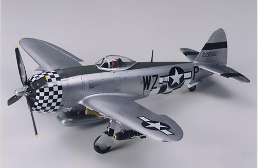 1/48 Tamiya P-47D Thunderbolt Bubbletop ( THC 61090)