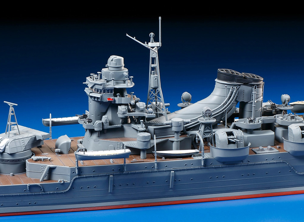 1/350 Tamiya Mogami Heavy Cruiser with Guns ( THC 78023)