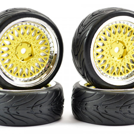 Fastrax 1:10 Street Wheel / Thread Tyres Classic Gold/Chrome (FAST0098GC)