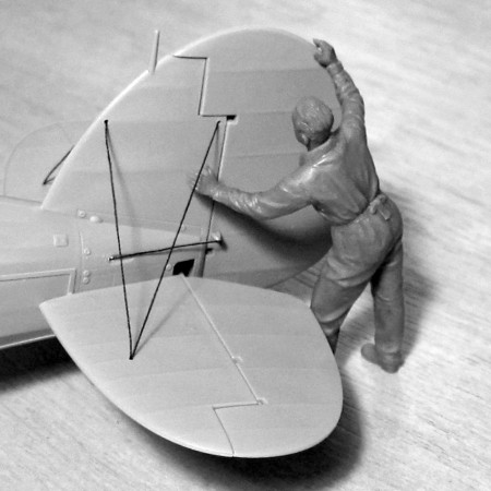 ICM WWII British Ground Personnel (1939-1945) 3 Figures (ICM32107)
