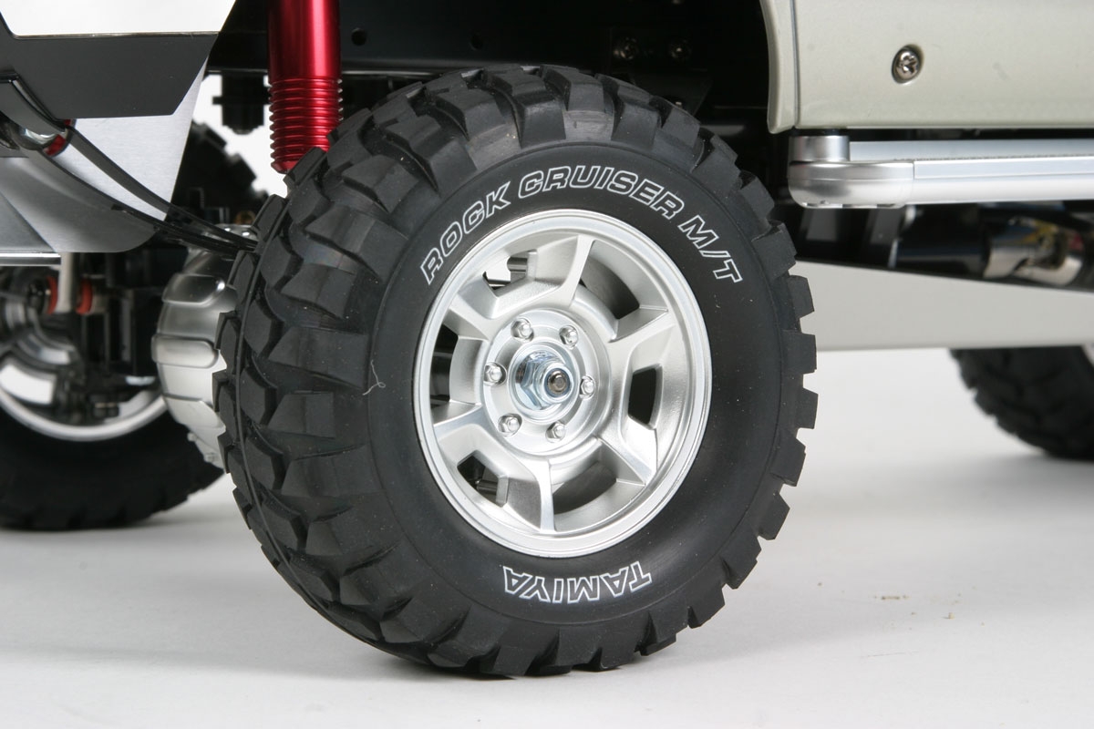 Tamiya Ford F-350 High Lift Pick Up ( THC 58372).