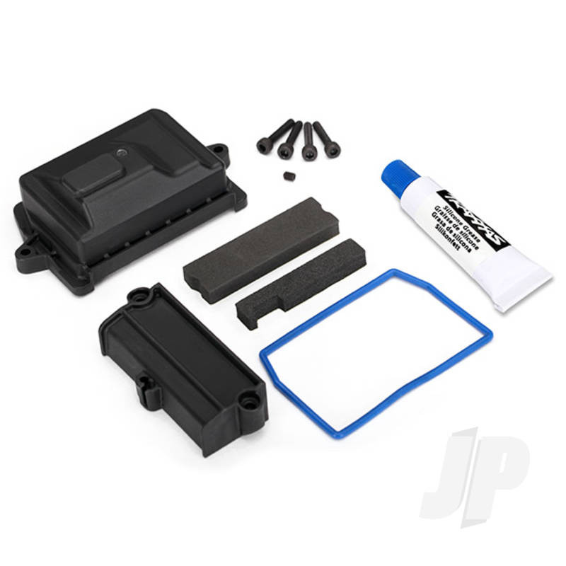 Traxxas Box, Receiver (Sealed) / Wire Cover / Foam Pads / Silicone Grease / 3X15 Cs (4 Pcs) (TRX7724)