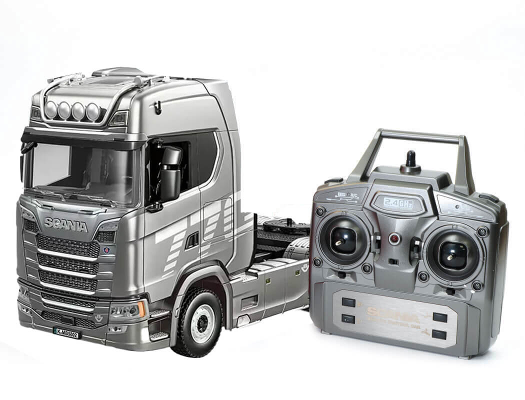 Huina Scania 770S RC Haulage Truck Red - Silver (CY1501S)