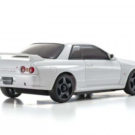 Kyosho Mini-Z AWD Nissan Skyline GT-R Nismo R32 White (K.32639W)
