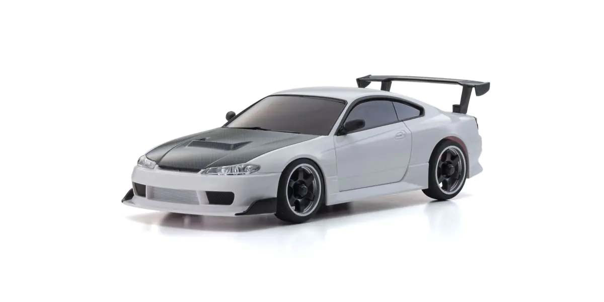 Kyosho Mini-Z AWD Nissan Silvia S15 GT Wing White (K.32647W)