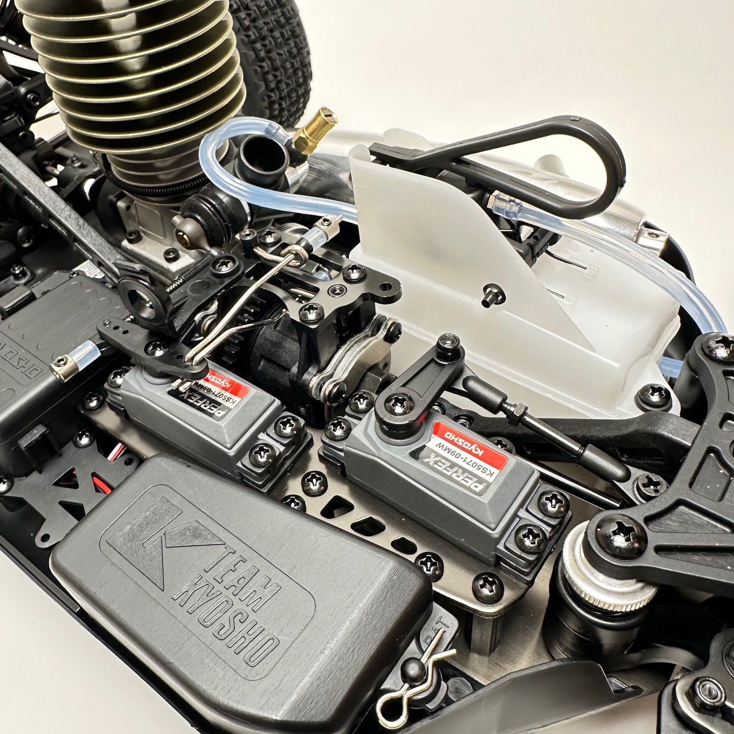 Kyosho Inferno MP10 1:8 RC Nitro Readyset T1 Red (KE25SP2 Engine) (K.33025T1-25)
