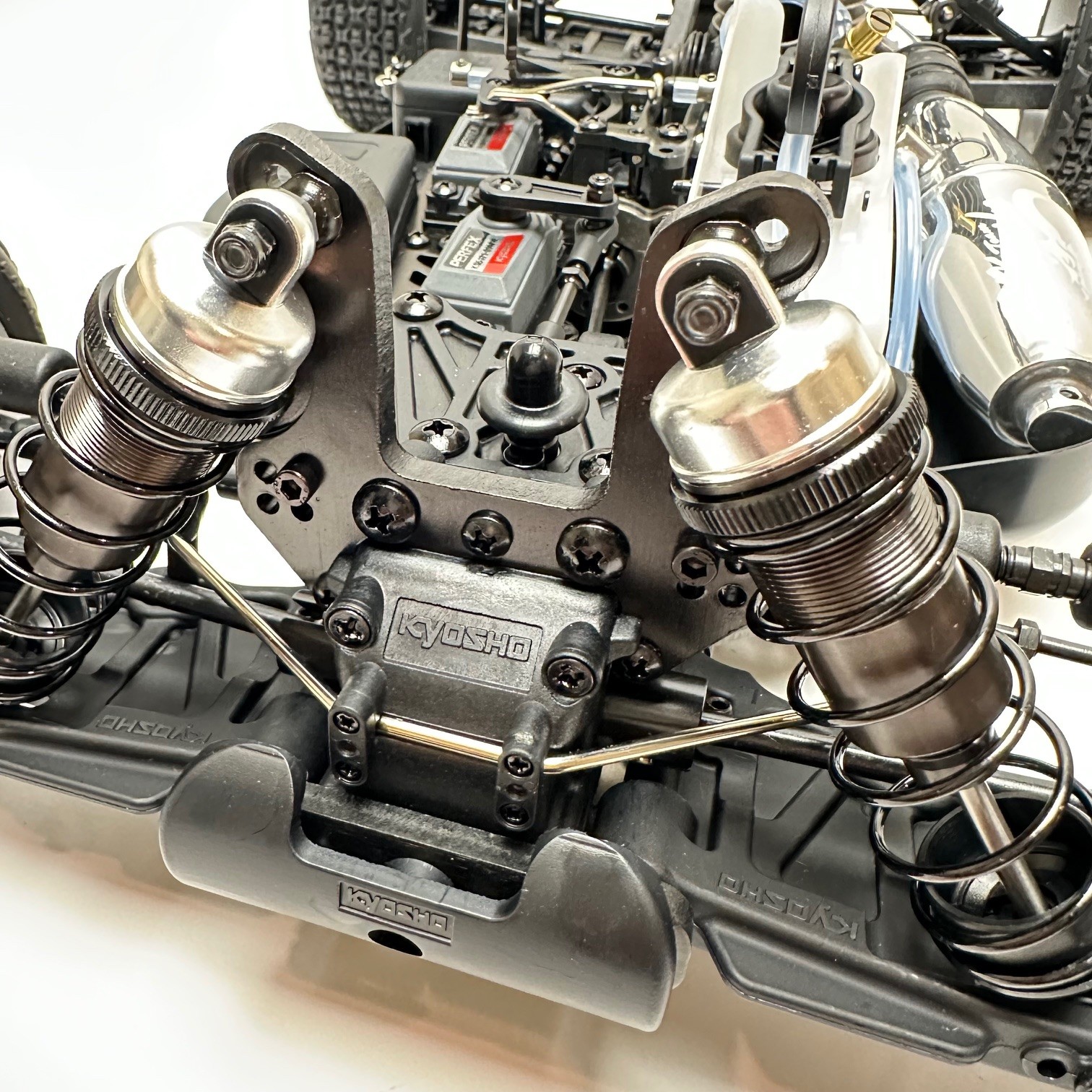 Kyosho Inferno MP10 1:8 RC Nitro Readyset T1 Red (KE25SP2 Engine) (K.33025T1-25)