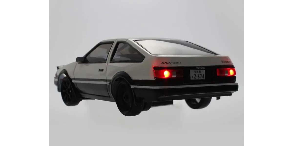 Kyosho First Mini-Z 1:28 Initial-D Toyota Sprinter Trueno AE86 WH/BK (K.66601A)
