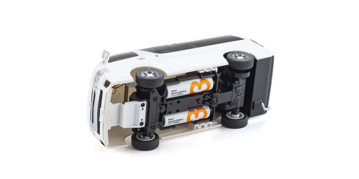 Kyosho First Mini-Z 1:28 Toyota Hi-Ace Super GL White (K.66609A)