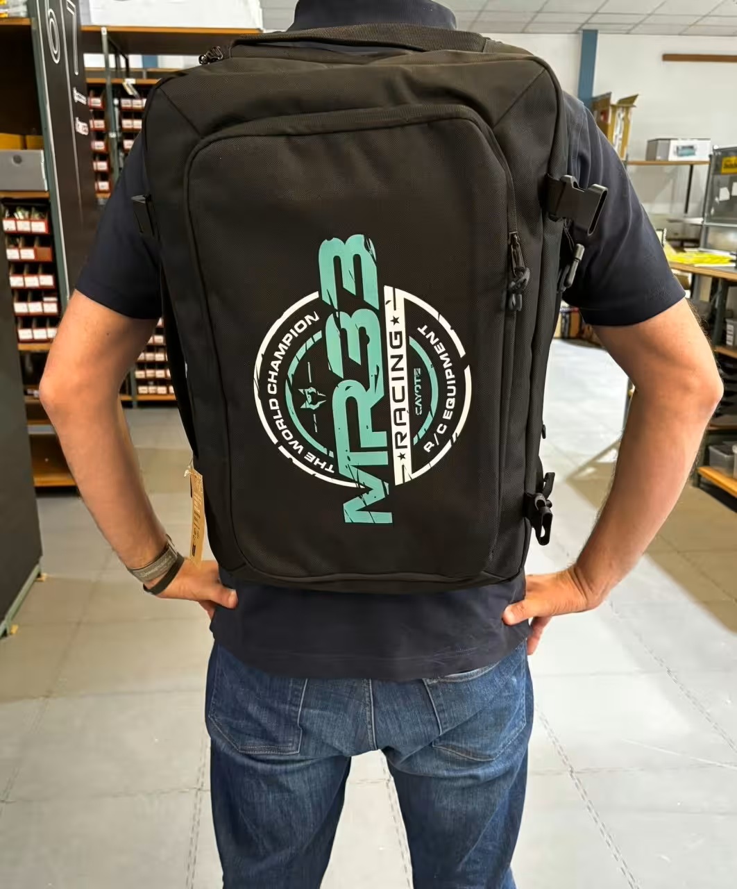 MR33 Backpack - CAYOTE Edition (MR33-BAPC)