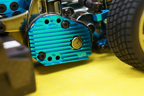 Yeah Racing Aluminium Motor Side Heat Sink Tamiya M05 (TAMC-012BU)